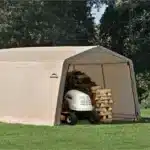 skladiščni šotor 3x61m v bež barvi Šotor služi kot skladišče za drva in traktor